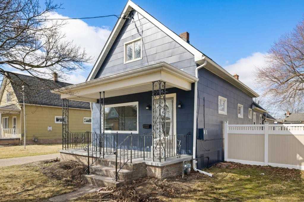 72 Garland Ave - Photo 3 of 37