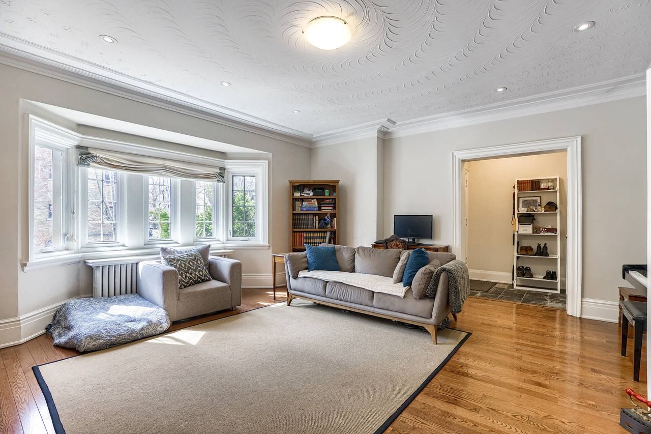 6 Oriole Gardens - Photo 3 of 24