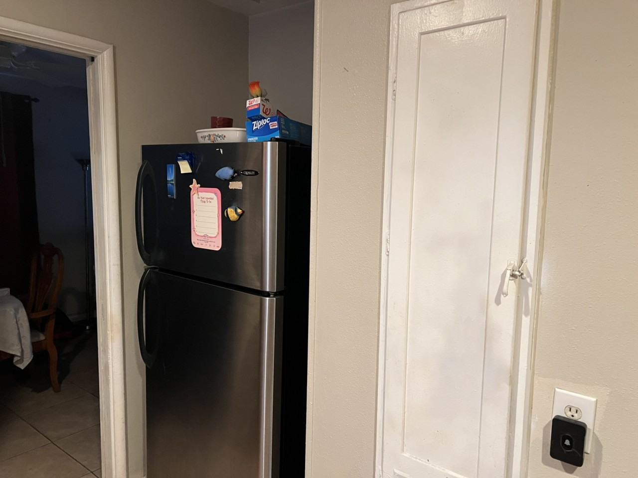 6344 Hood Ave - Photo 2 of 7