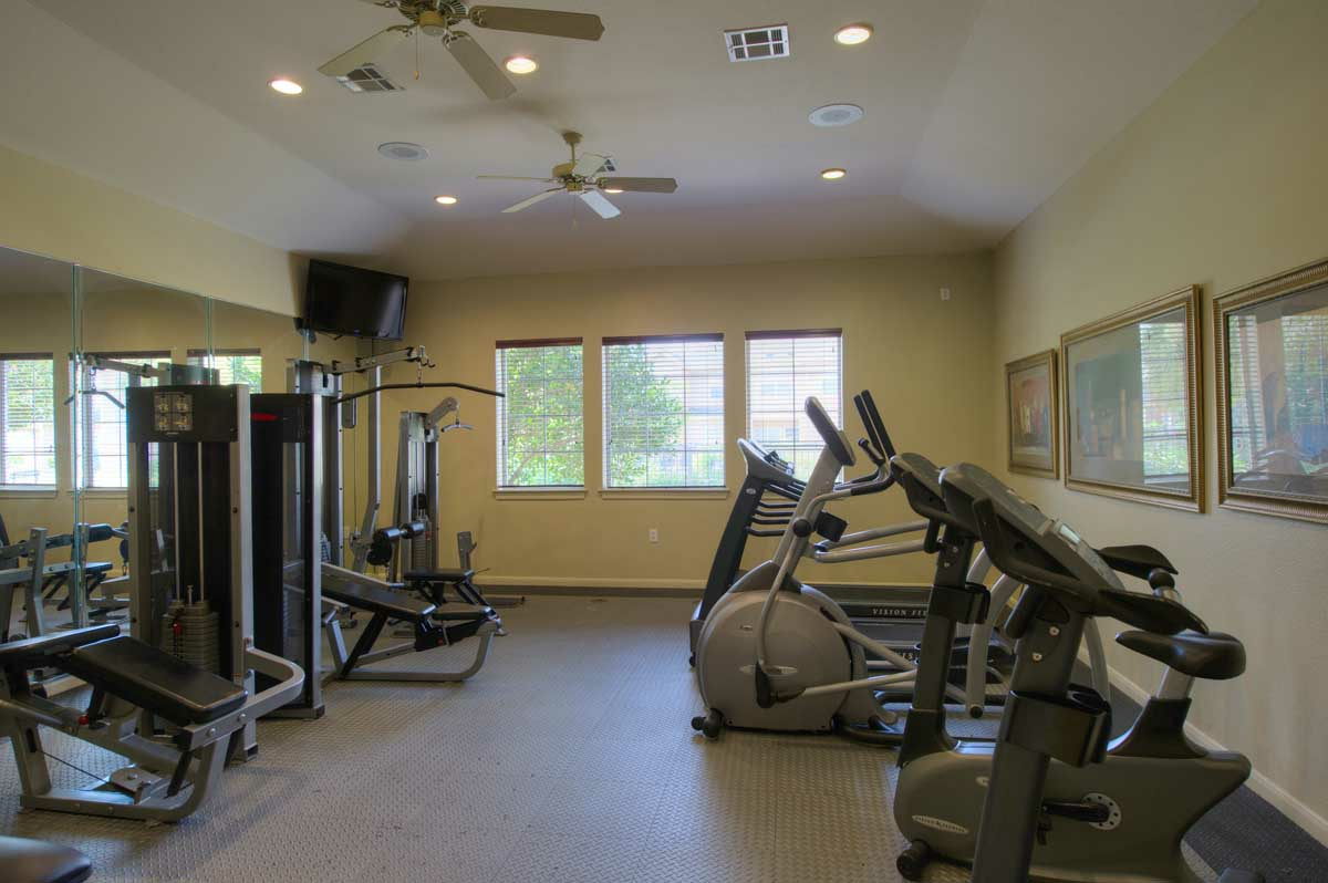 Park at North Vista - Photo 4 of 41