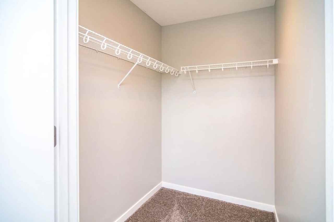 30 Metro Place - Photo 5 of 50