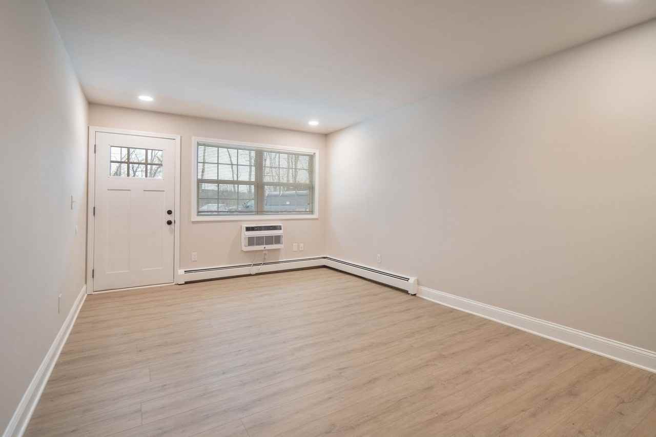 Burdeck Street Apartments - Photo 3 of 41