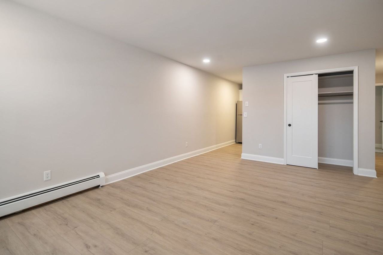 Burdeck Street Apartments - Photo 5 of 41