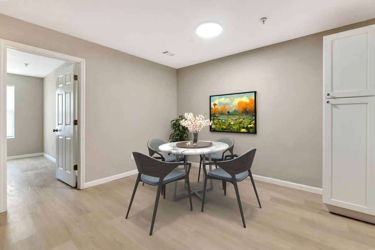 Creekside Apartments - Photo 4 of 50