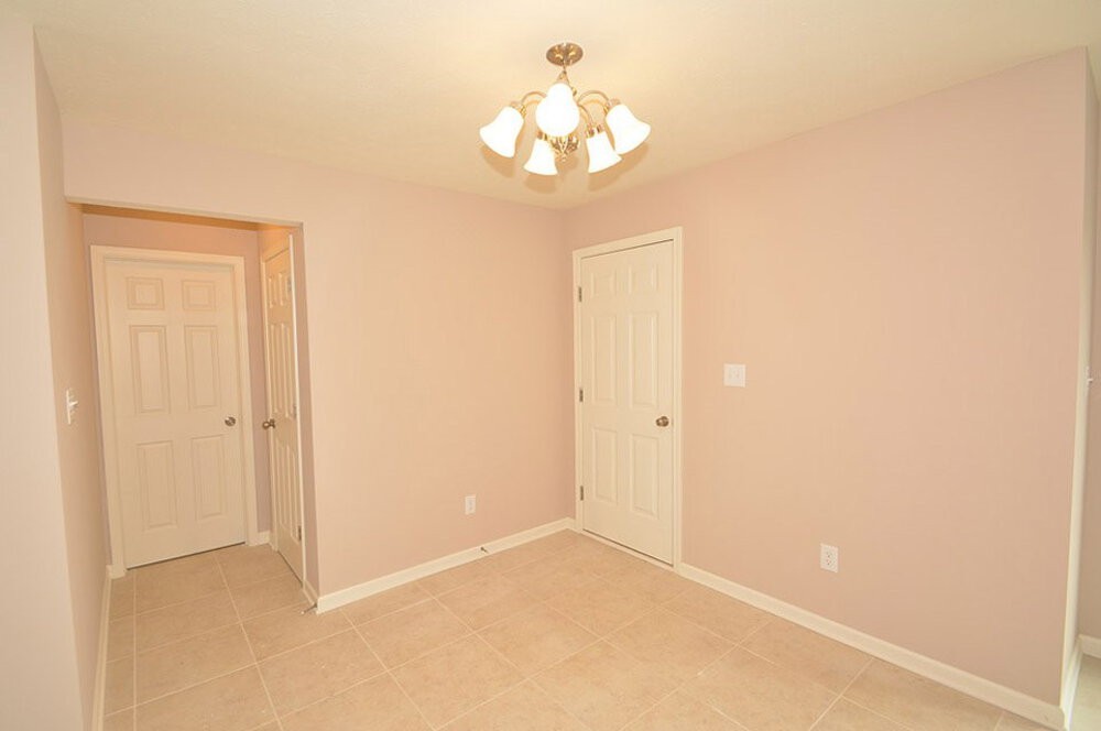 2363 Bristol Dr - Photo 6 of 16