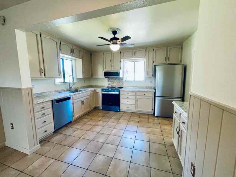 1 Garden Path Ct - Photo 2 of 20