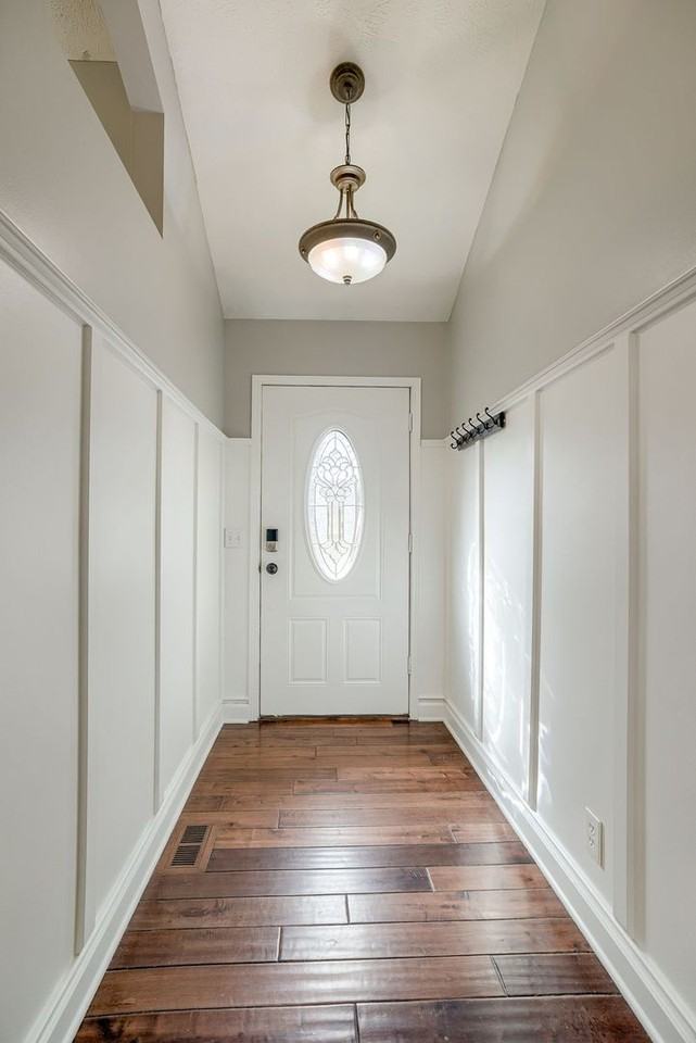 2410 Corn Dr - Photo 3 of 26