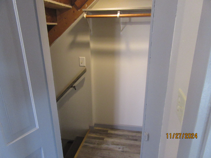 119 Maple St #121 - Photo 3 of 10