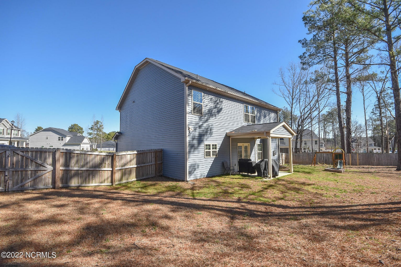 625 Overland Ct - Photo 2 of 20