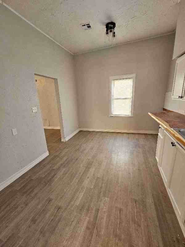 315 W 9th Ave - Photo 4 of 14