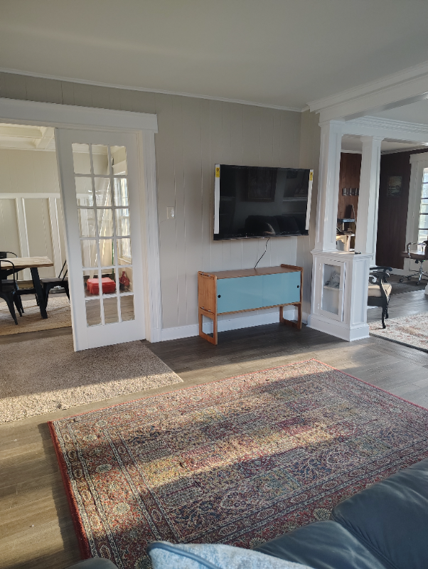 9 University Pl #2 - Photo 3 of 12