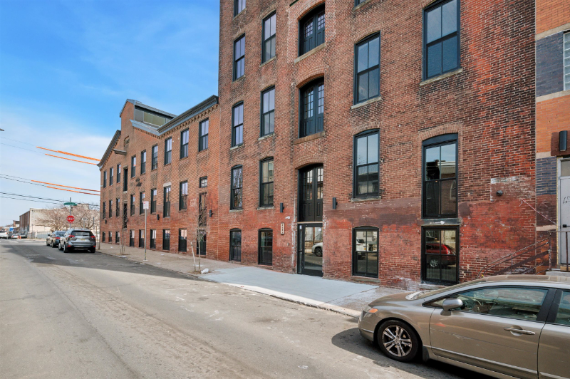 2547 North Hancock Street #2 - Photo 5 of 11