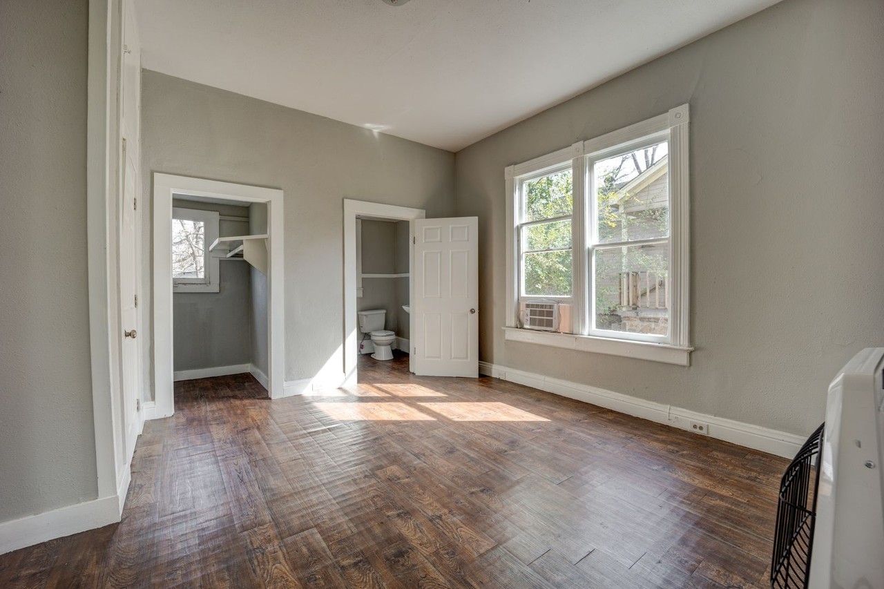 818 N 34th St - Photo 2 of 18