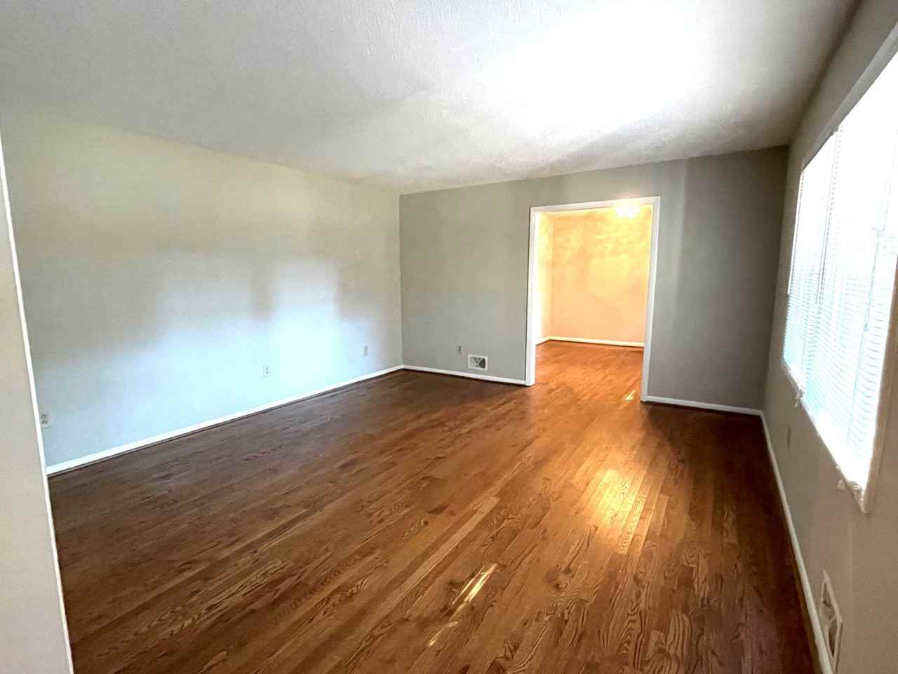 210 Davis Estates Rd - Photo 4 of 21