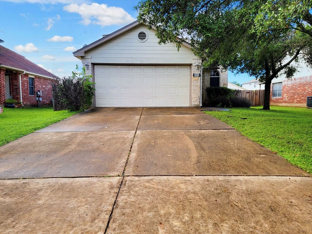 17412 Casa Piedra Pl - Photo 2 of 35