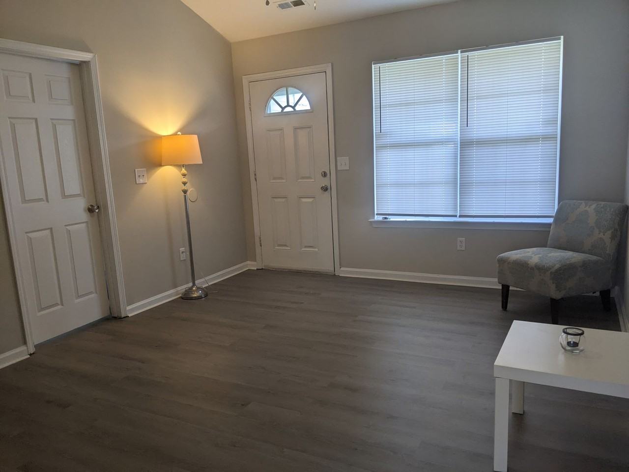 4626 Palm Breeze Ln - Photo 2 of 16