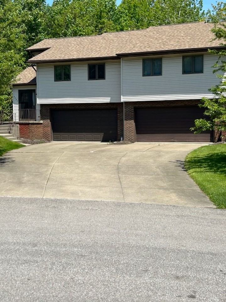 5270-5284 Rome Court - Photo 2 of 2