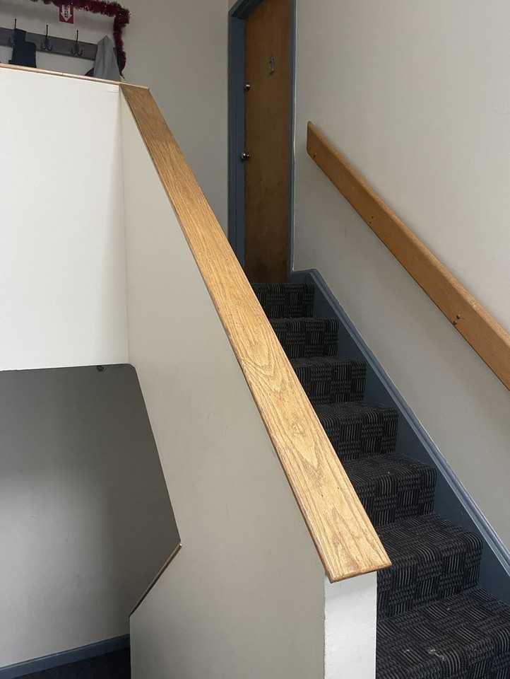 150 N Beacon St - Photo 4 of 23