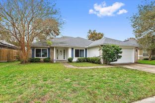 12288 Harbor Winds Dr N - Photo 1 of 1