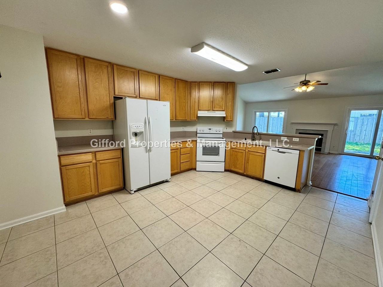 12288 Harbor Winds Dr N - Photo 5 of 22