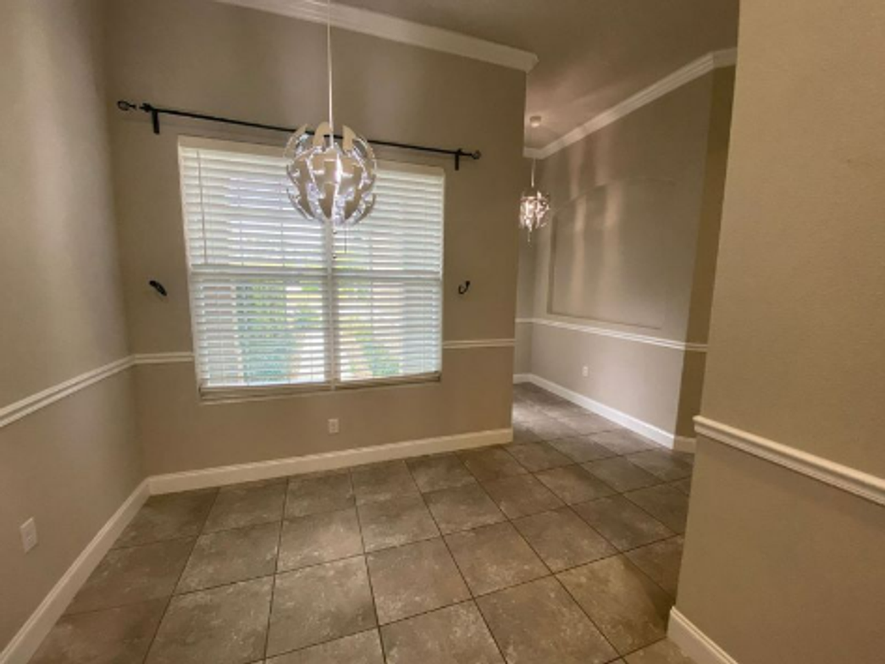 3209 Bailey Ann Dr - Photo 4 of 30