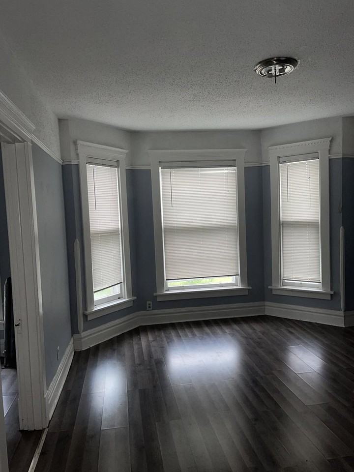 6450-6456 South Parnell Ave. - Photo 5 of 7