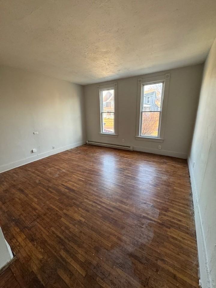 1311 Swinney Ave - Photo 3 of 11