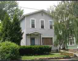 featured image of 918 Myrtle St