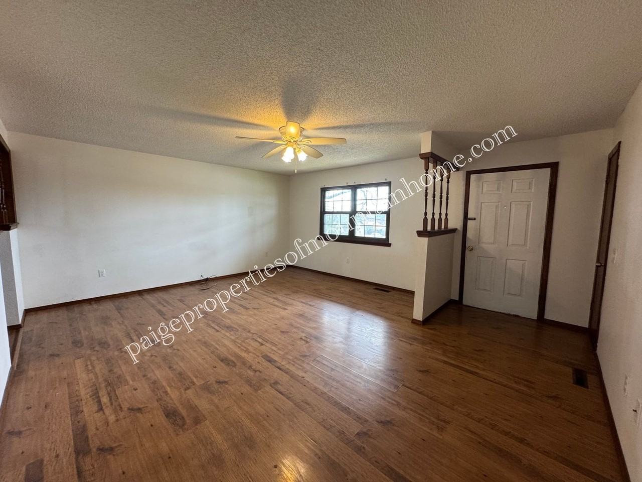 227 W 6th St - Photo 2 of 24