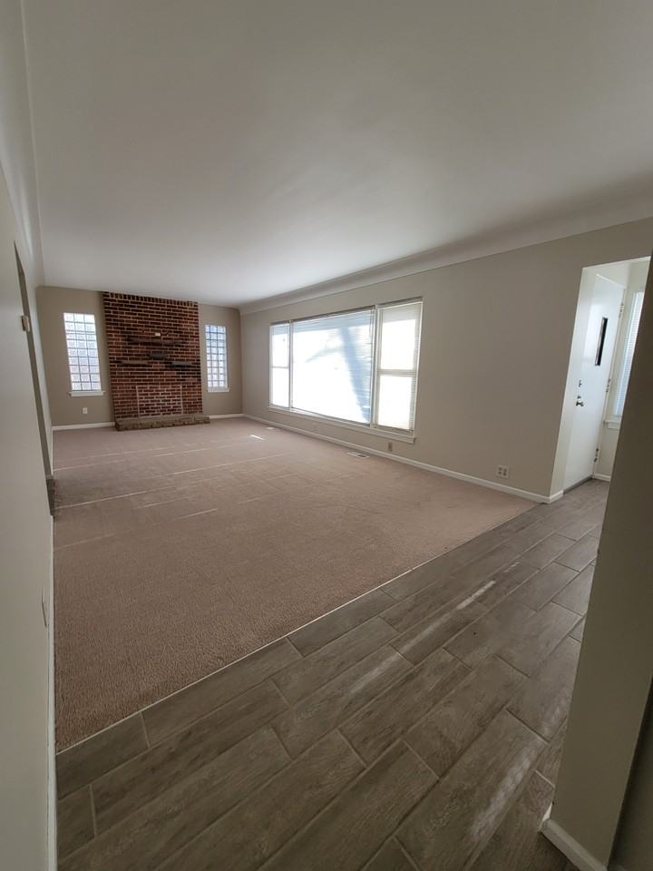415 Aptakisic Rd #1 - Photo 2 of 7