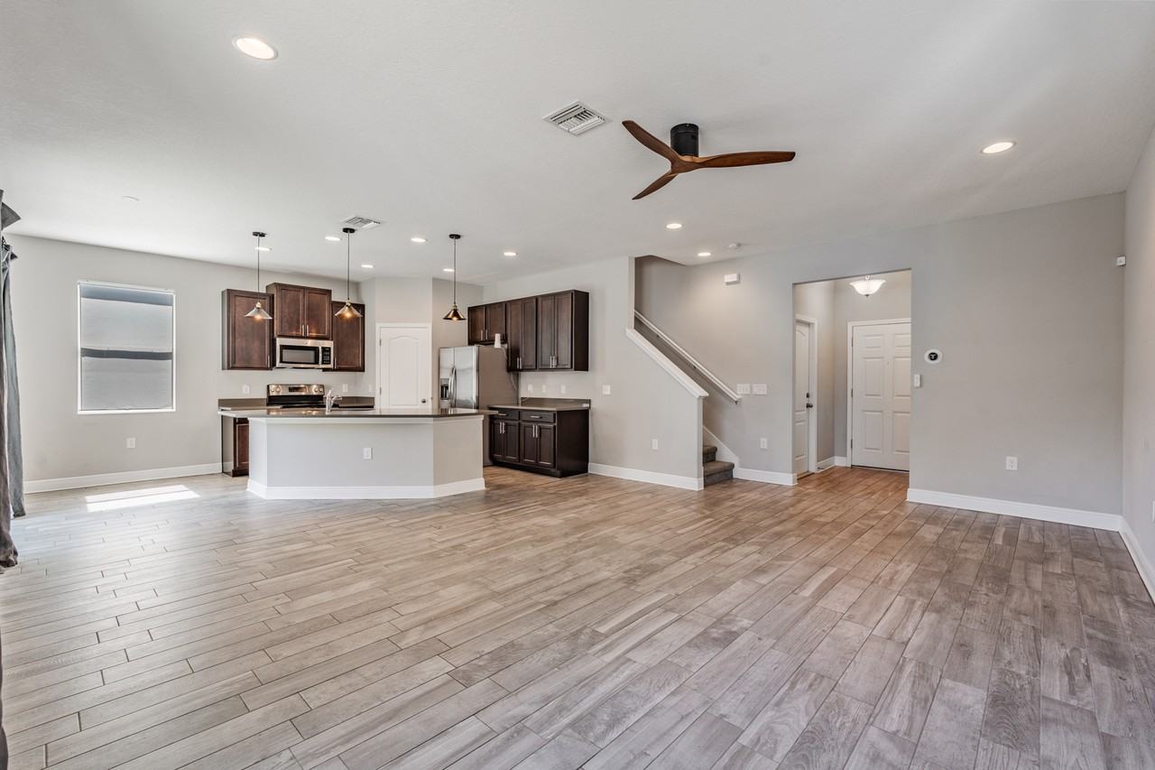 3103 W Hartnett Ave #NA - Photo 2 of 28