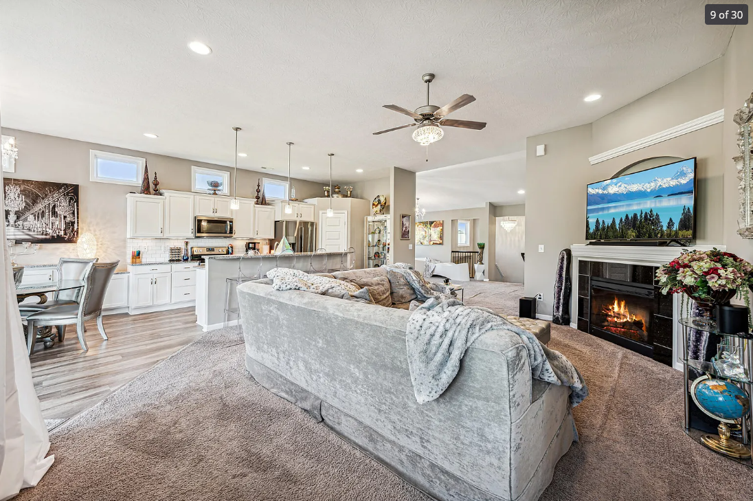 3025 Lodge View Ct #3025 - Photo 2 of 40