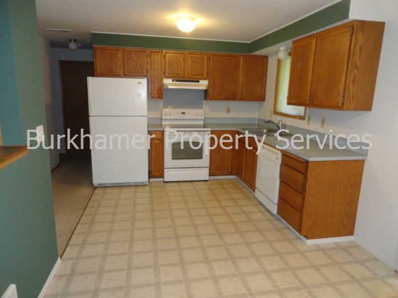 106 Cedarwood Dr - Photo 5 of 16