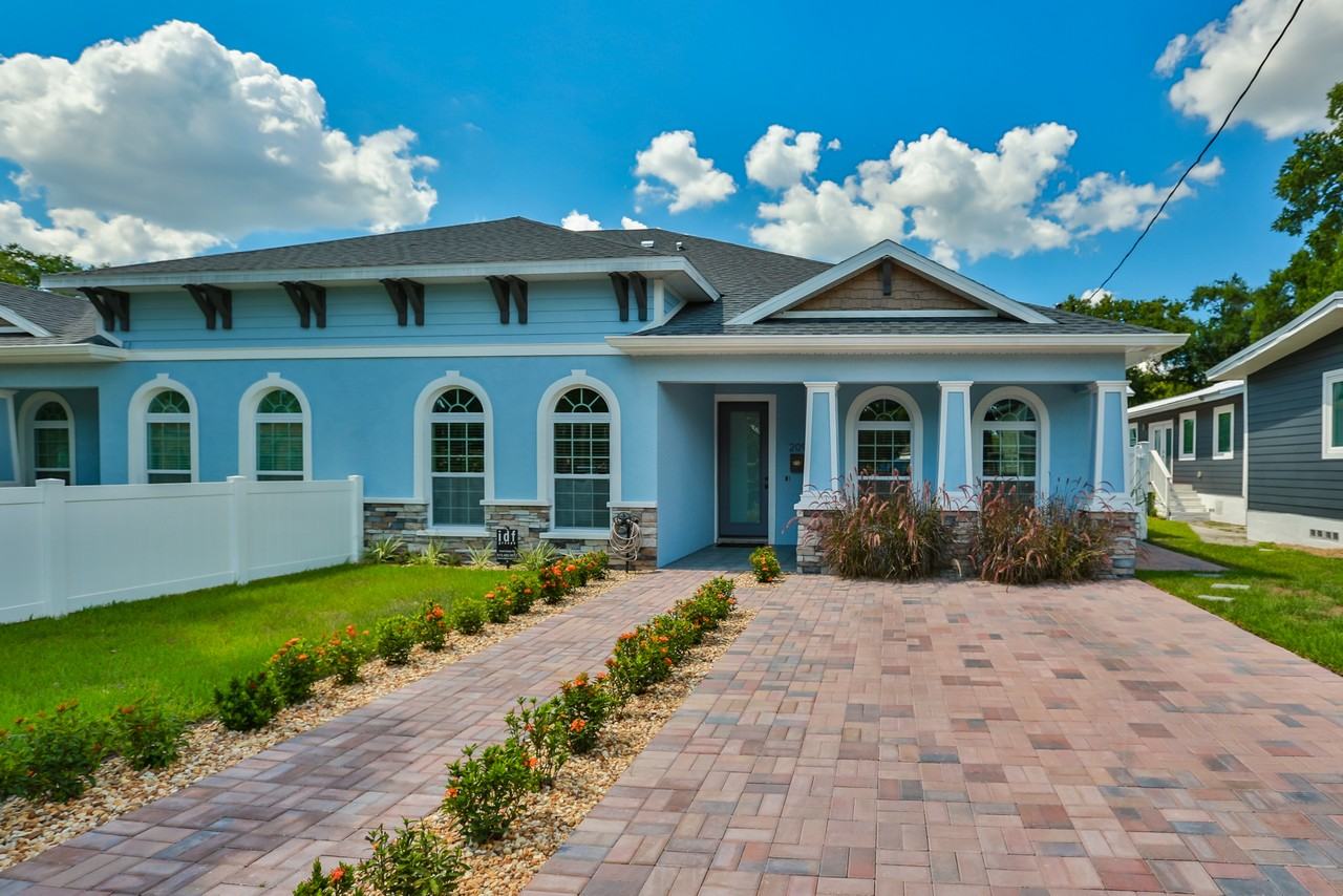 209 W Amelia Ave #A - Photo 2 of 20