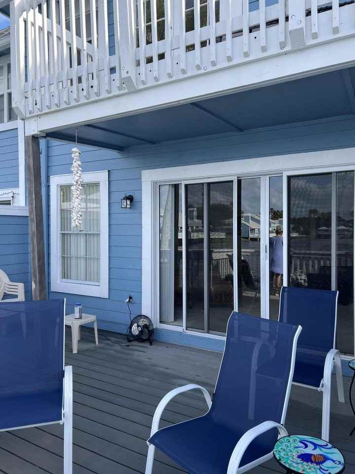 809 Ocean Dunes Cir - Photo 4 of 28