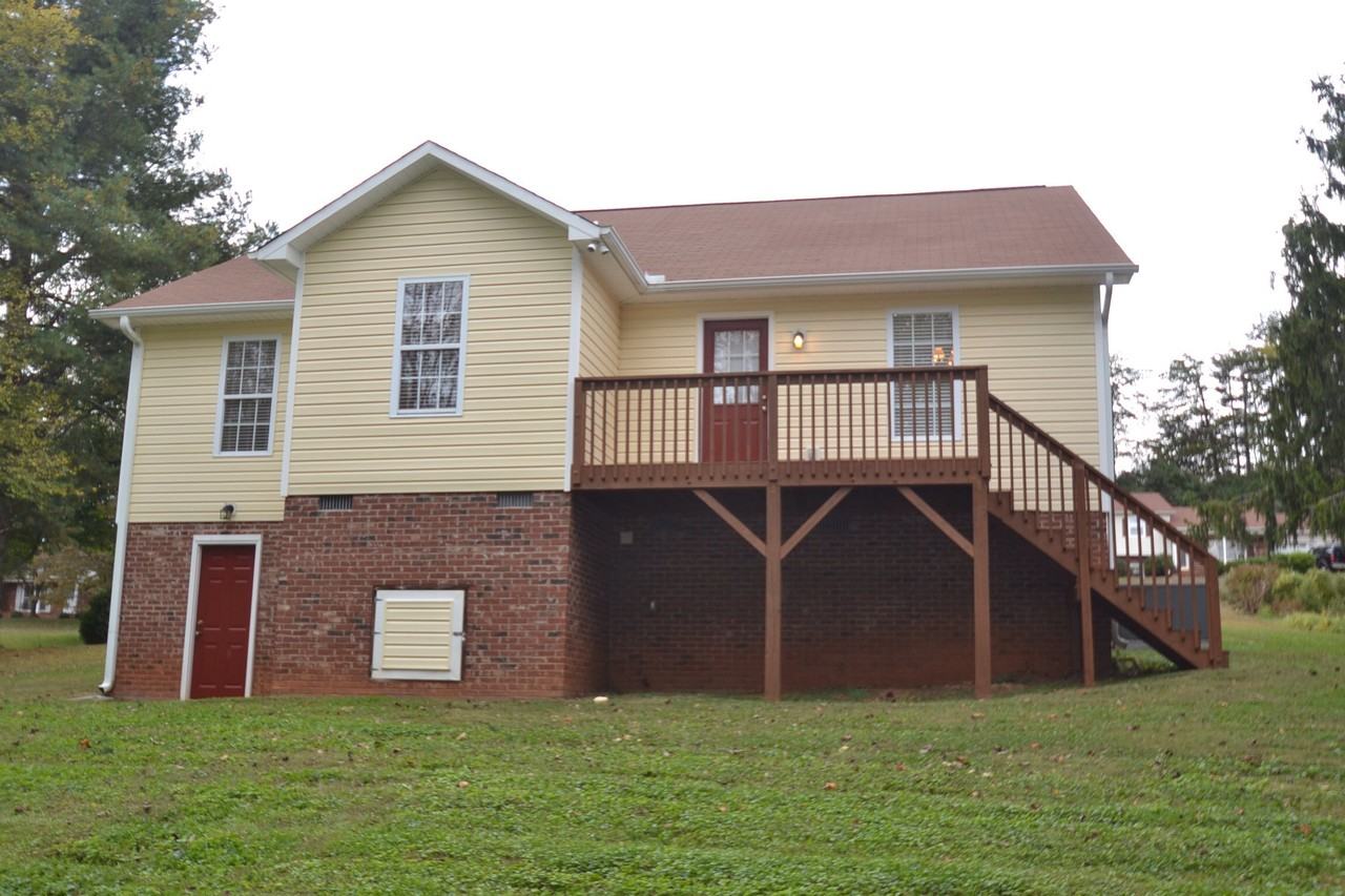 4831 Leinbach Dr - Photo 2 of 8