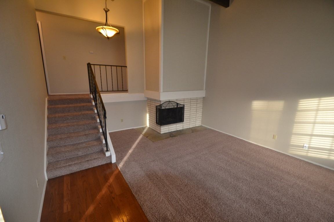 2409 Birch Ave - Photo 3 of 10