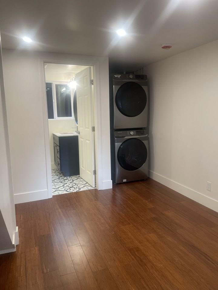 1453 Hampel Street - Photo 2 of 10