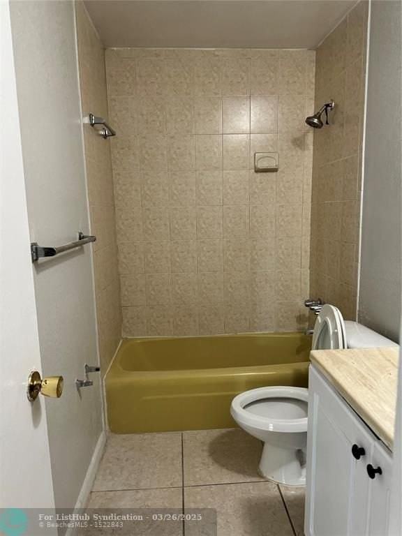 5222 Nw 18th Pl - Photo 7 of 14