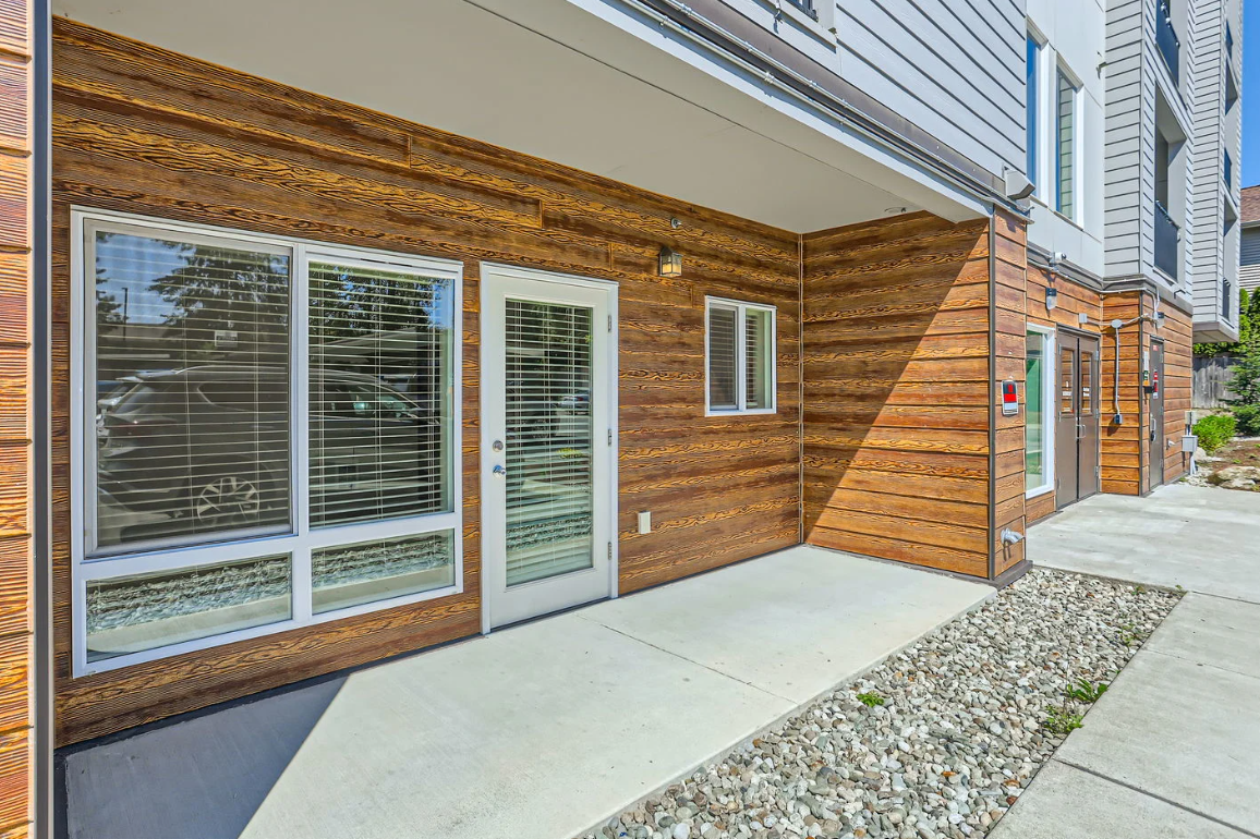 The Lookout - Photo 6 of 18