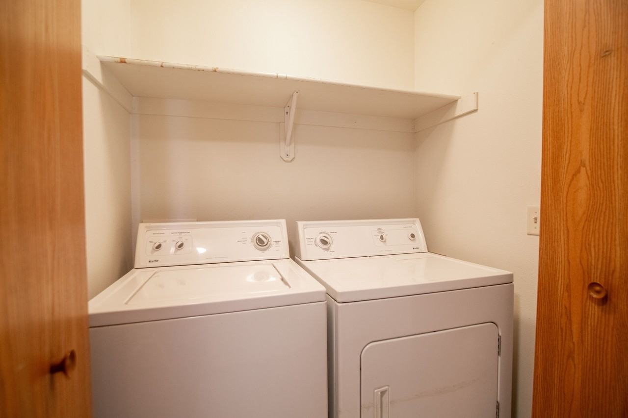 Terrace Pointe Apartments - Photo 7 of 13