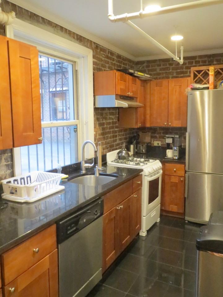 133 Peterborough Street #32