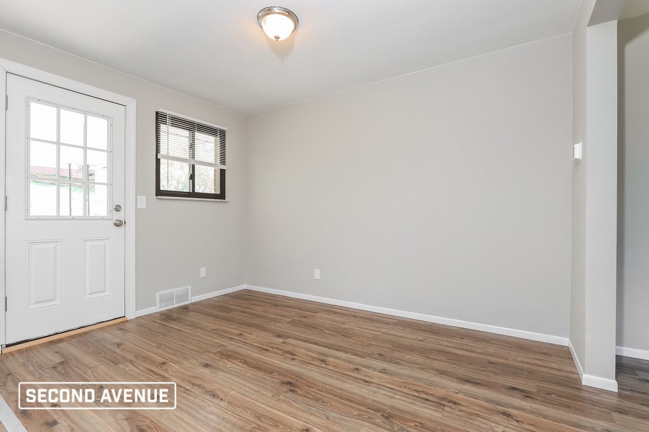 138 College Park Dr - Photo 3 of 15