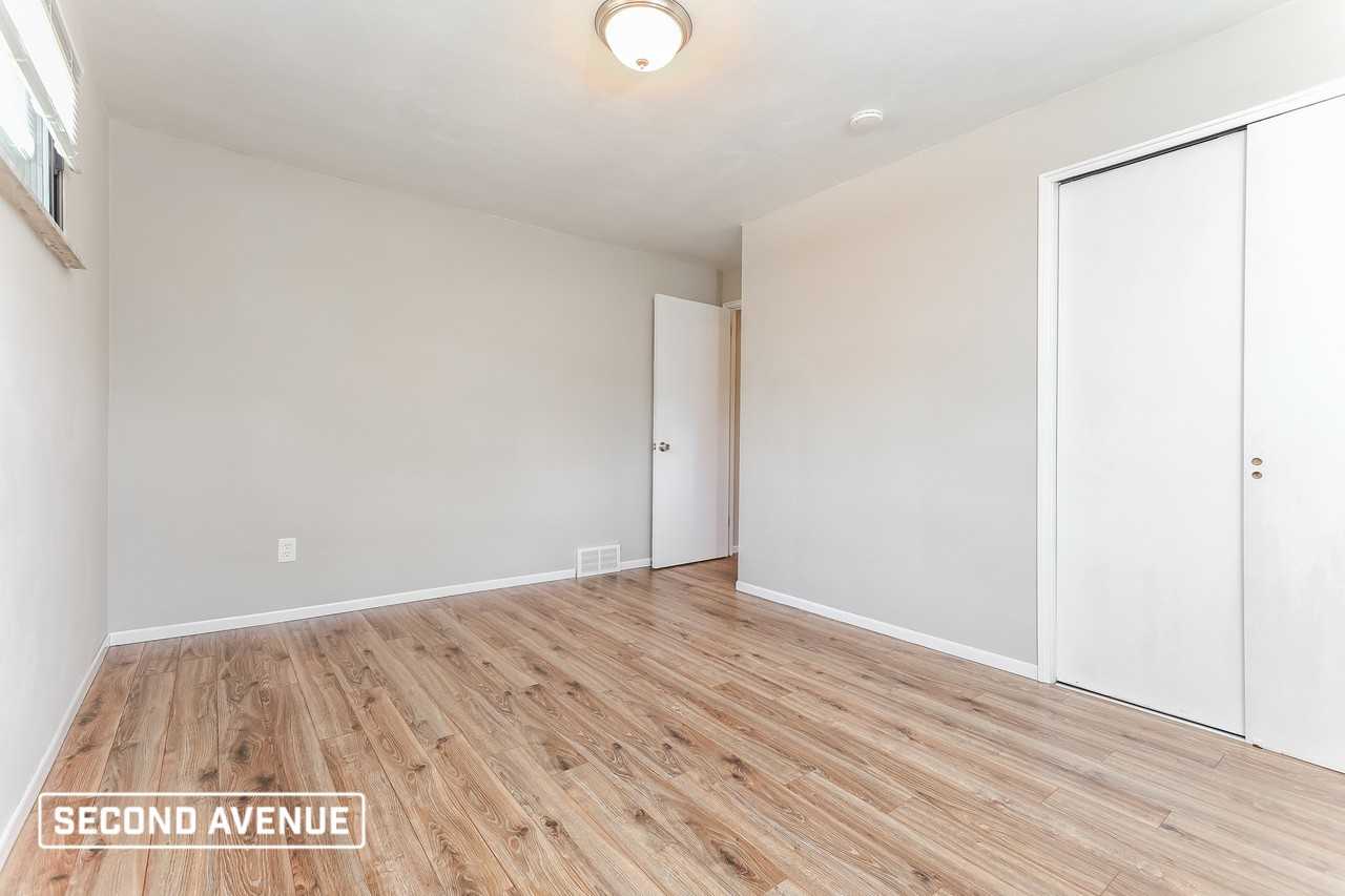 138 College Park Dr - Photo 5 of 15