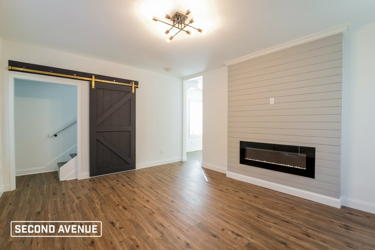 333 N Jefferson Ave - Photo 2 of 22