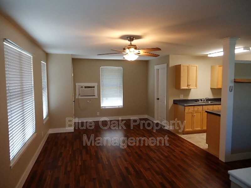 2371 England St #B - Photo 5 of 9