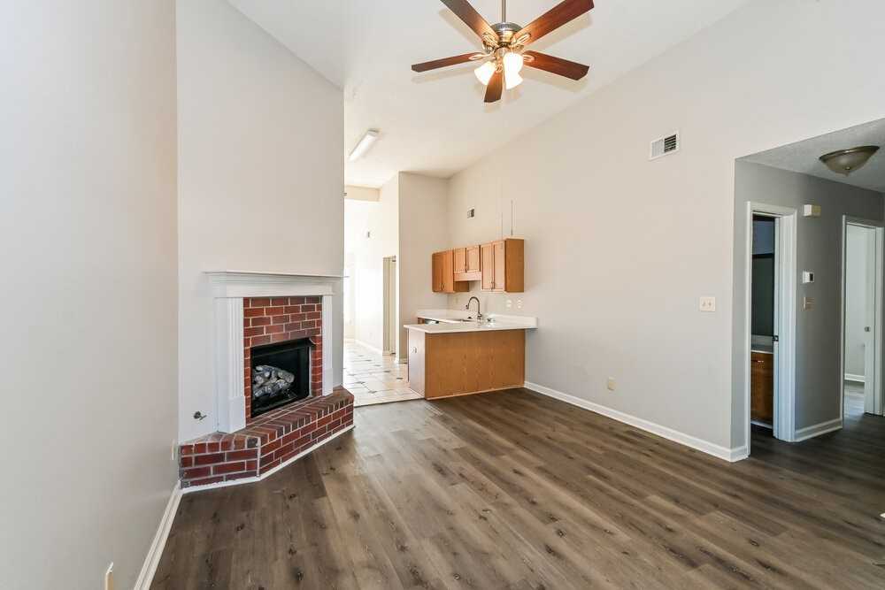 6392 Manchester Dr - Photo 5 of 16