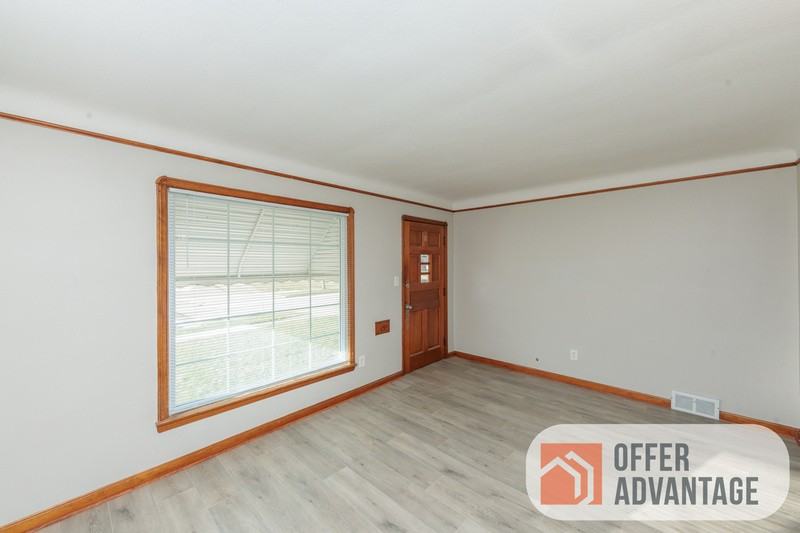 3026 Torrington Ave - Photo 2 of 9