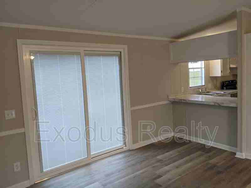 73 Castle Wood - Photo 3 of 19