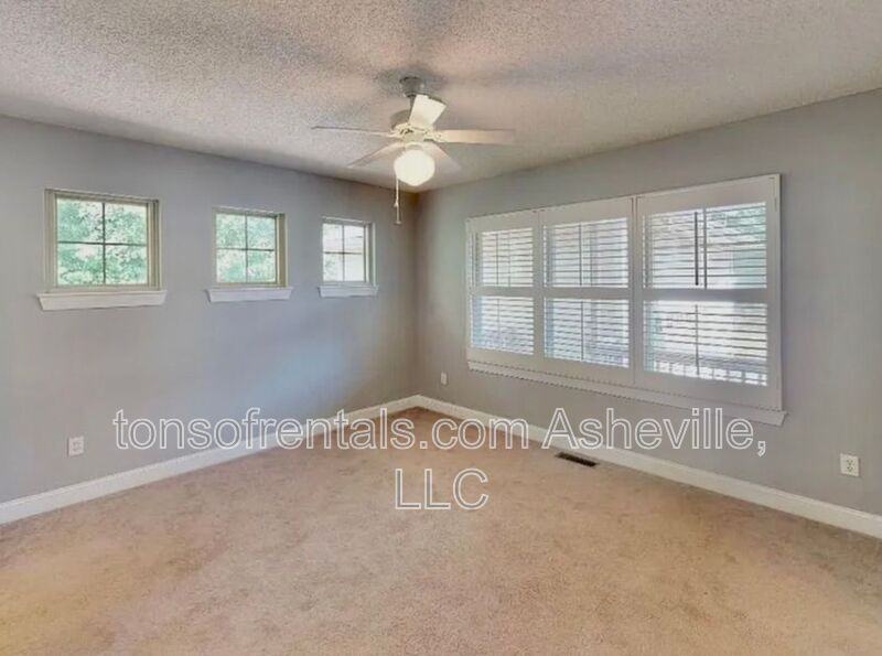 130 Downing Park Ct - Photo 7 of 18